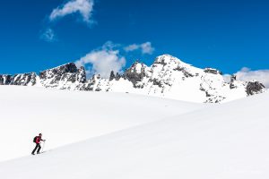 Halvor Hagen på skitur til Breitind.